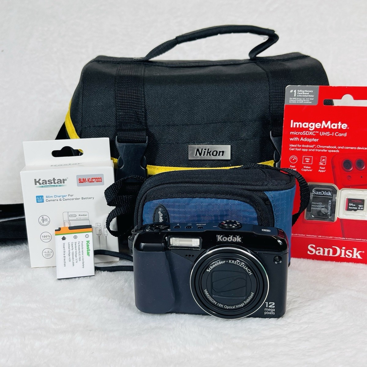 Kodak EasyShare Z950 Zoom 12MP 10x Digital Camera, w/ Charger