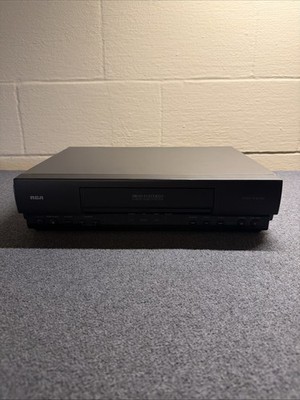RCA VR603HF 4-Head Hi-Fi Stereo VHS VCR Made in Japan 1994 Tested Working