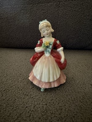 Royal Doulton ''Valerie'' Figurine HN 6634 - Vintage 1952 Bone China England