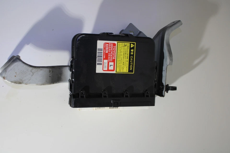 2003-2004 TOYOTA 4RUNNER OEM ABS MODULE ABS & TRC & VSC 89540-35320 AISIN - Image 2 of 4