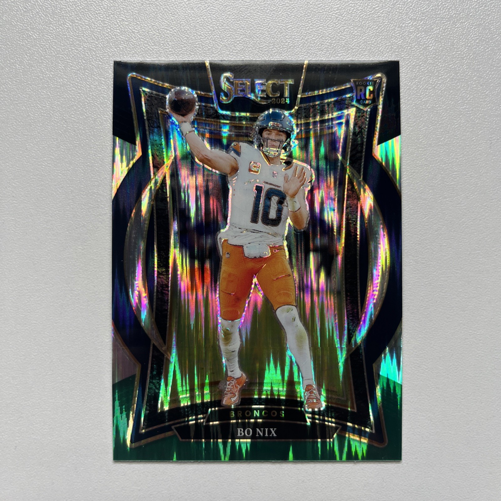 2024 Panini Select - Concourse Bo Nix #30 Black & Green Shock Prizm (RC)