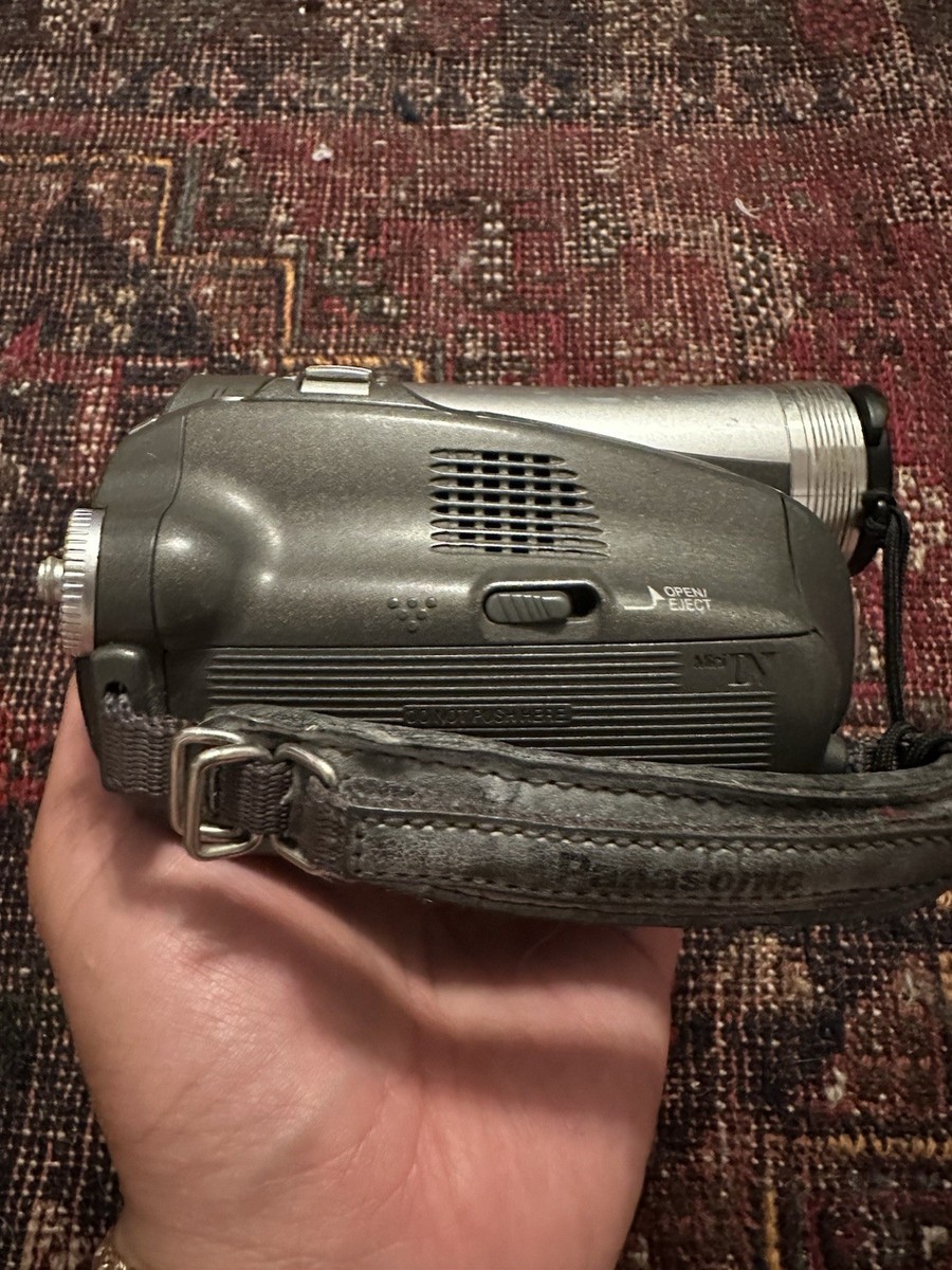 【動作確認済】Panasonic パナソニック NV-GS320 ミニDV Panasonic NV-GS320 review | TechRadar
