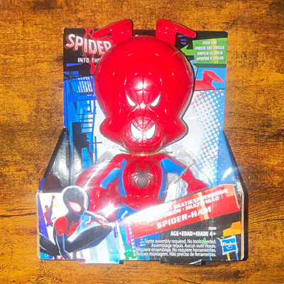 Hasbro Marvel Spider-Ham Action Figure Spin Vision & 3 Eye Expressions, Plastic