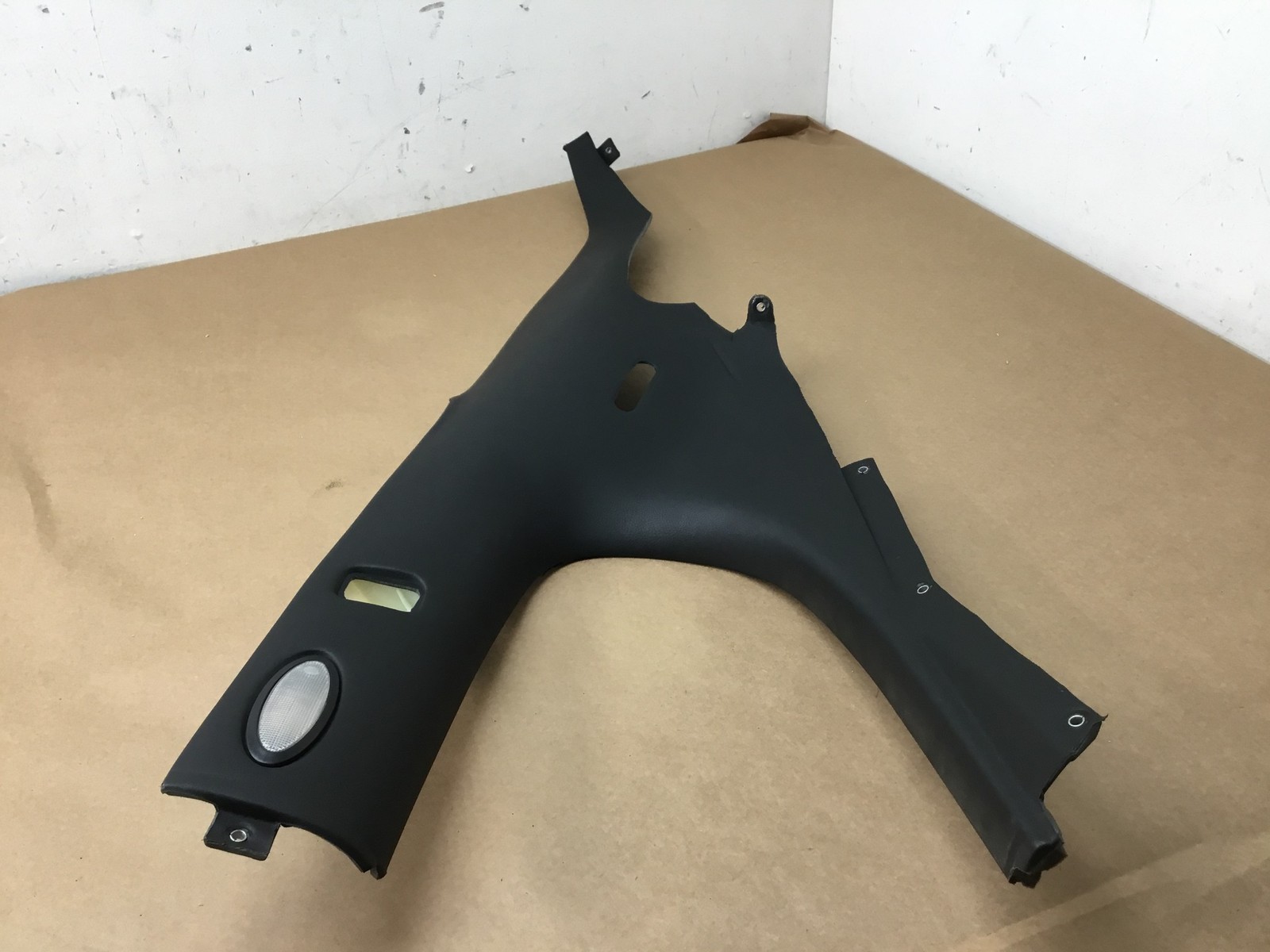 Maserati Coupe GT 2003 Rear Right Passenger C Pillar Cover Trim Panel 02-06 ;:Y