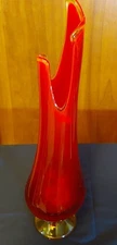L.E. Smith Vintage Glass Fayette Red Amberina Mid-Century Swung Vase 19" Tall