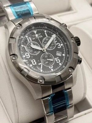 Invicta Quartz Chronograph Herrenuhr Specialty 13618 Edelstahl Datumsbox - Bild 1 von 4