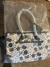 Disney Vacation Club Weekender/Tote Bag New with Tags