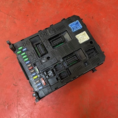 15-18 PEUGEOT PARTNER BERLINGO FUSE BOX BSI MODULE 981218858002 BSI04EV2 KE1-00 