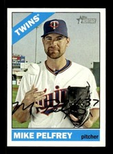 MIKE PELFREY SIGNED 2015 TOPPS HERITAGE #656 - ON-CARD AUTO - MINNESOTA TWINS