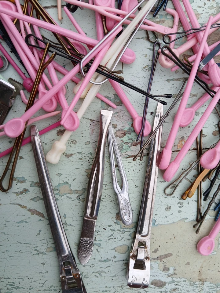 Juego de 42 rodillos de peinado rizadores de pelo de malla de alambre de colección Foto 4 de 4