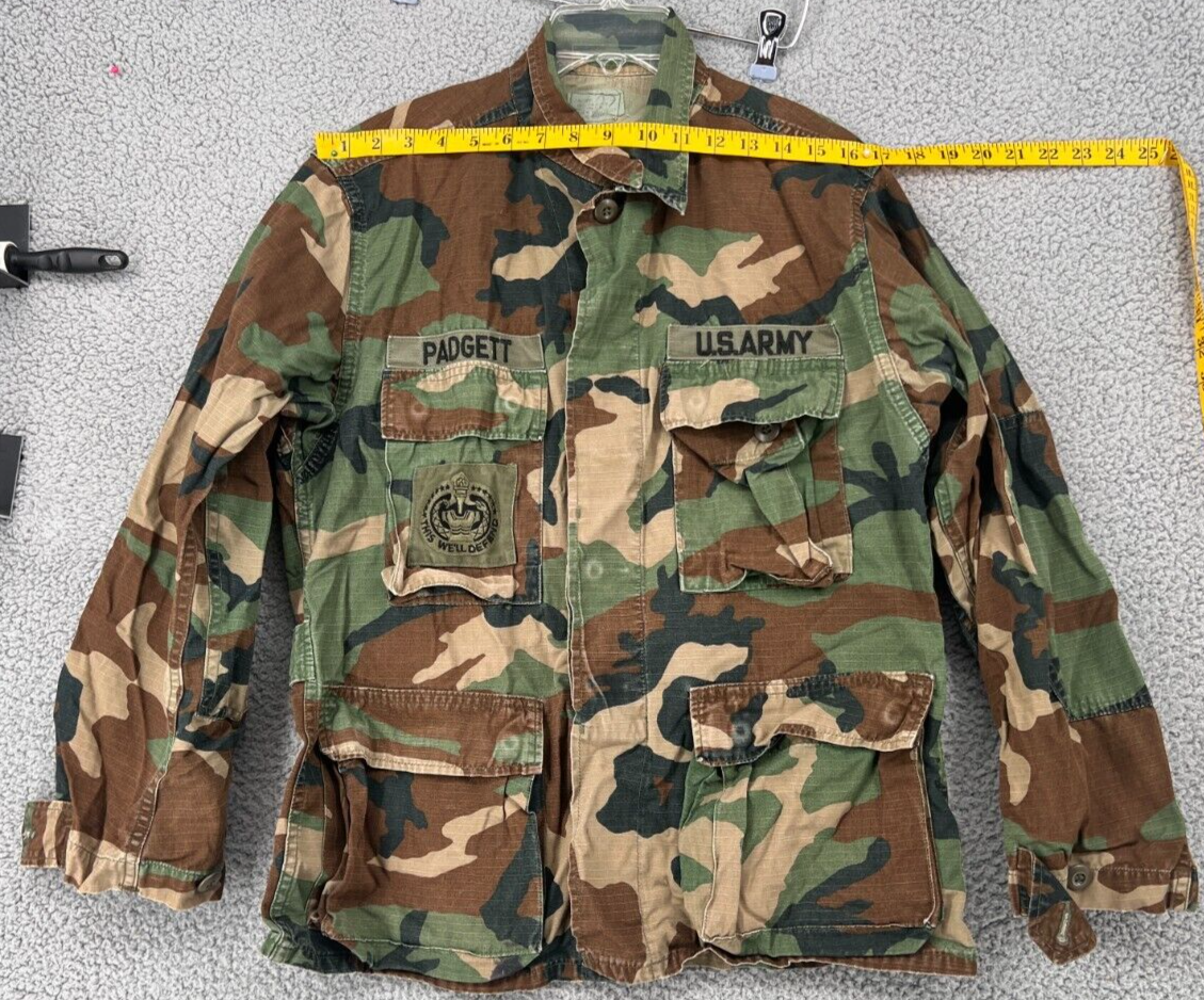 Army Men’s Hot Weather Woodland Camouflage Pattern Combat Coat Size Small  Short