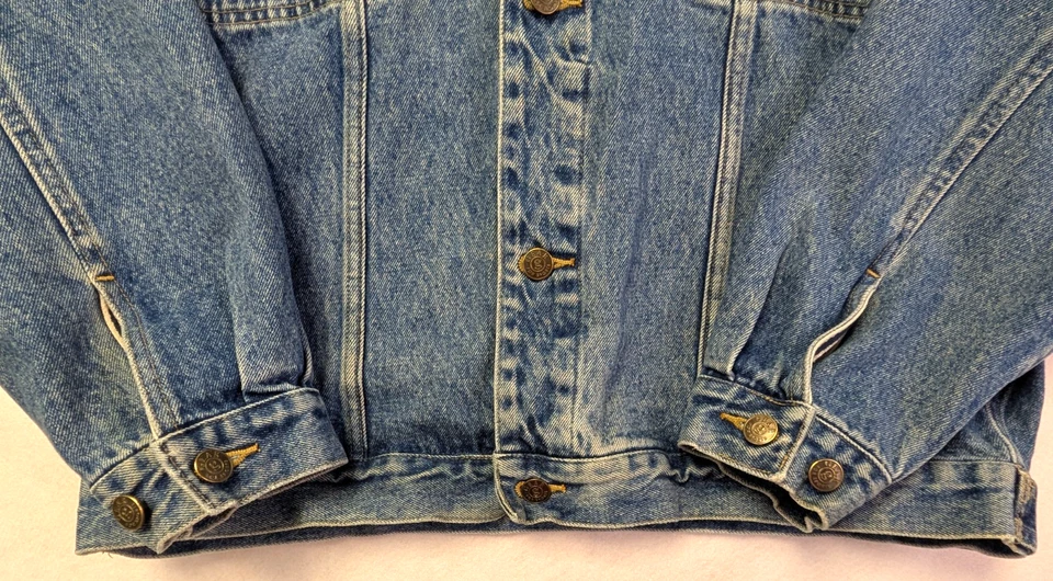 VTG Trucker Denim Jean Jacket Mercedes Benz Embroidered Medium Acid Wash Mens L - Image 4 of 4