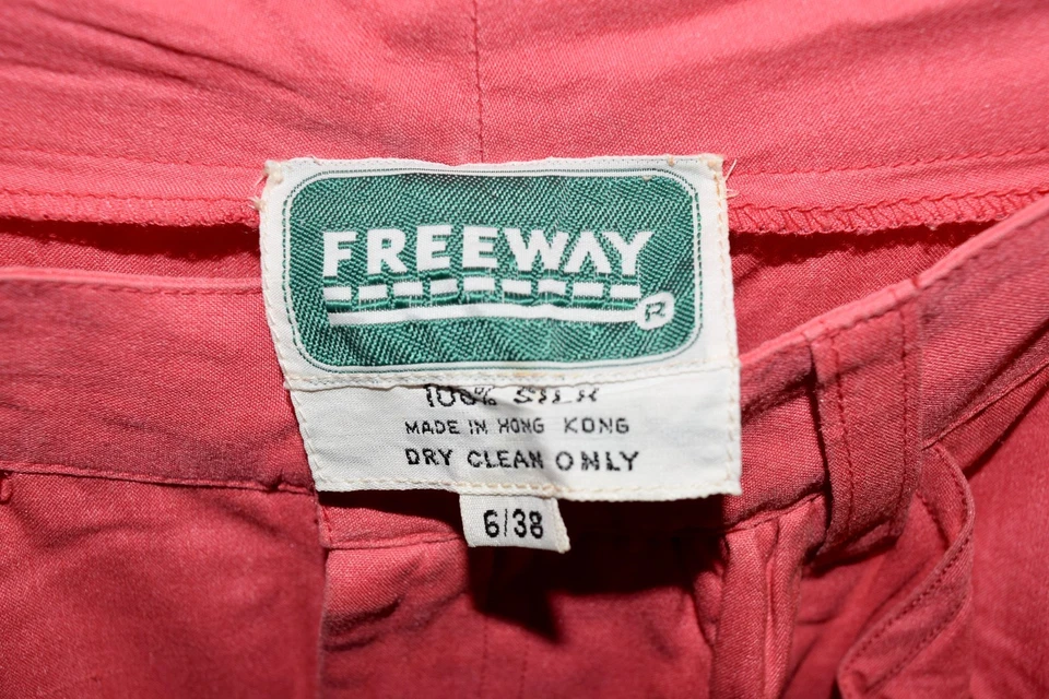VINTAGE 80s/90s Freeway Women's High Waisted Pleated Trousers Size 6/38 Red/Cora - Image 3 of 4
