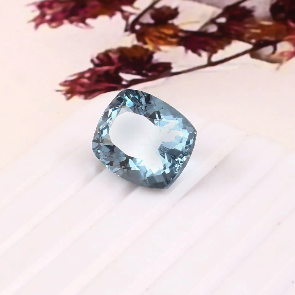 AAA 4.80 CT Natural Brazilian Sky Blue Spinel Loose Gemstone Cushion Cut 11x8 mm - Image 4 of 4