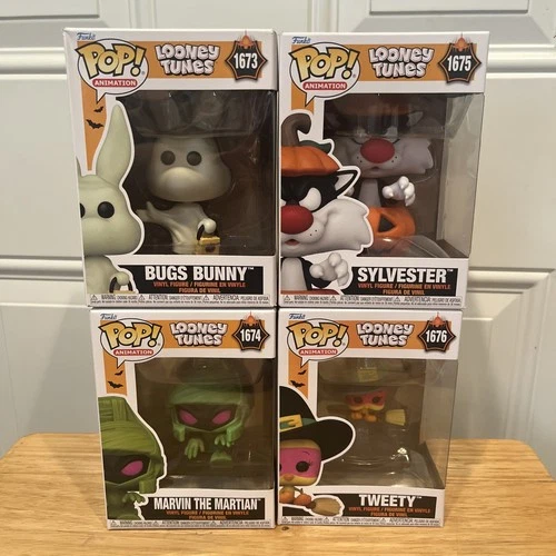 Looney Tunes Halloween 4 Piece Funko Pop Set 2024 Bugs, Marvin, Sylvester,Tweety