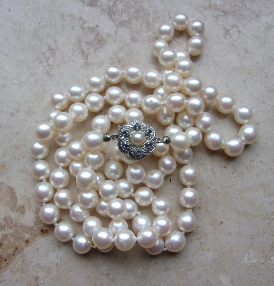 835 Silber Perlen Kette mit 8 mm Perlen 90 cm lang. Schließe mit Saphir? 79 gr. - Bild 4 von 4