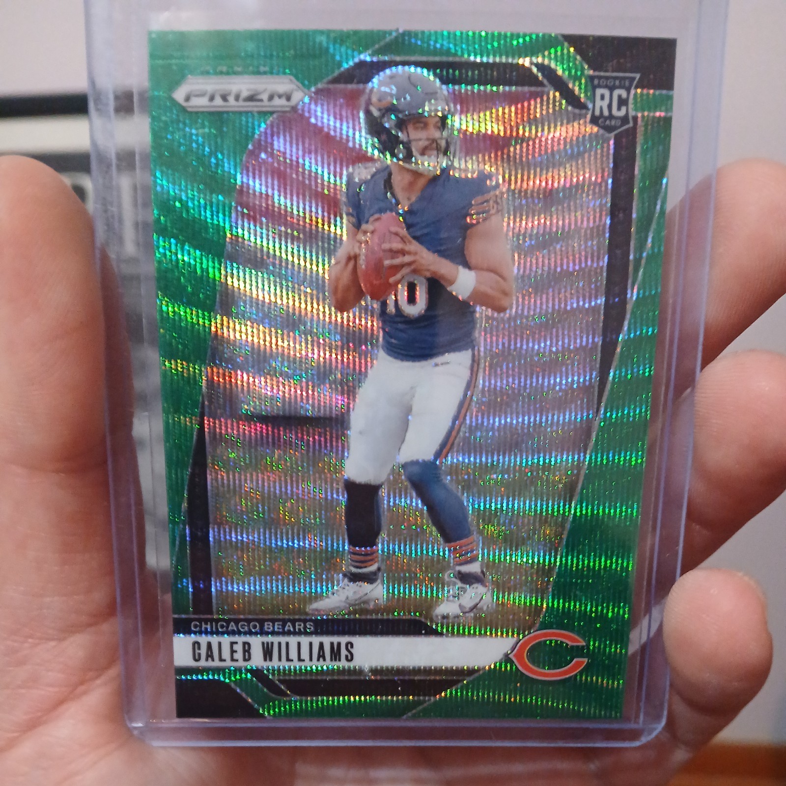 2024 Panini Prizm - Rookies Caleb Williams #301 Green Wave Prizm (RC)