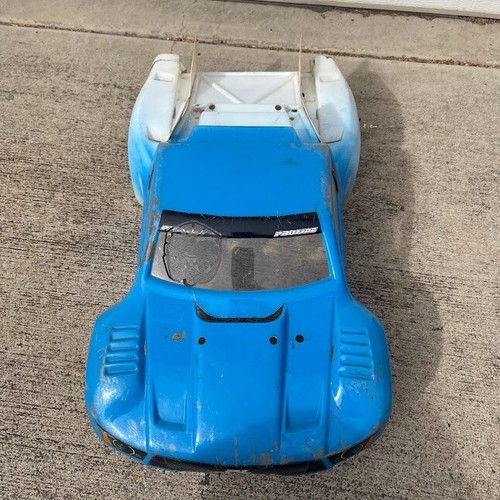 Racing R/C Body Shell Blue and White Pro-Line - Picture 15 of 19