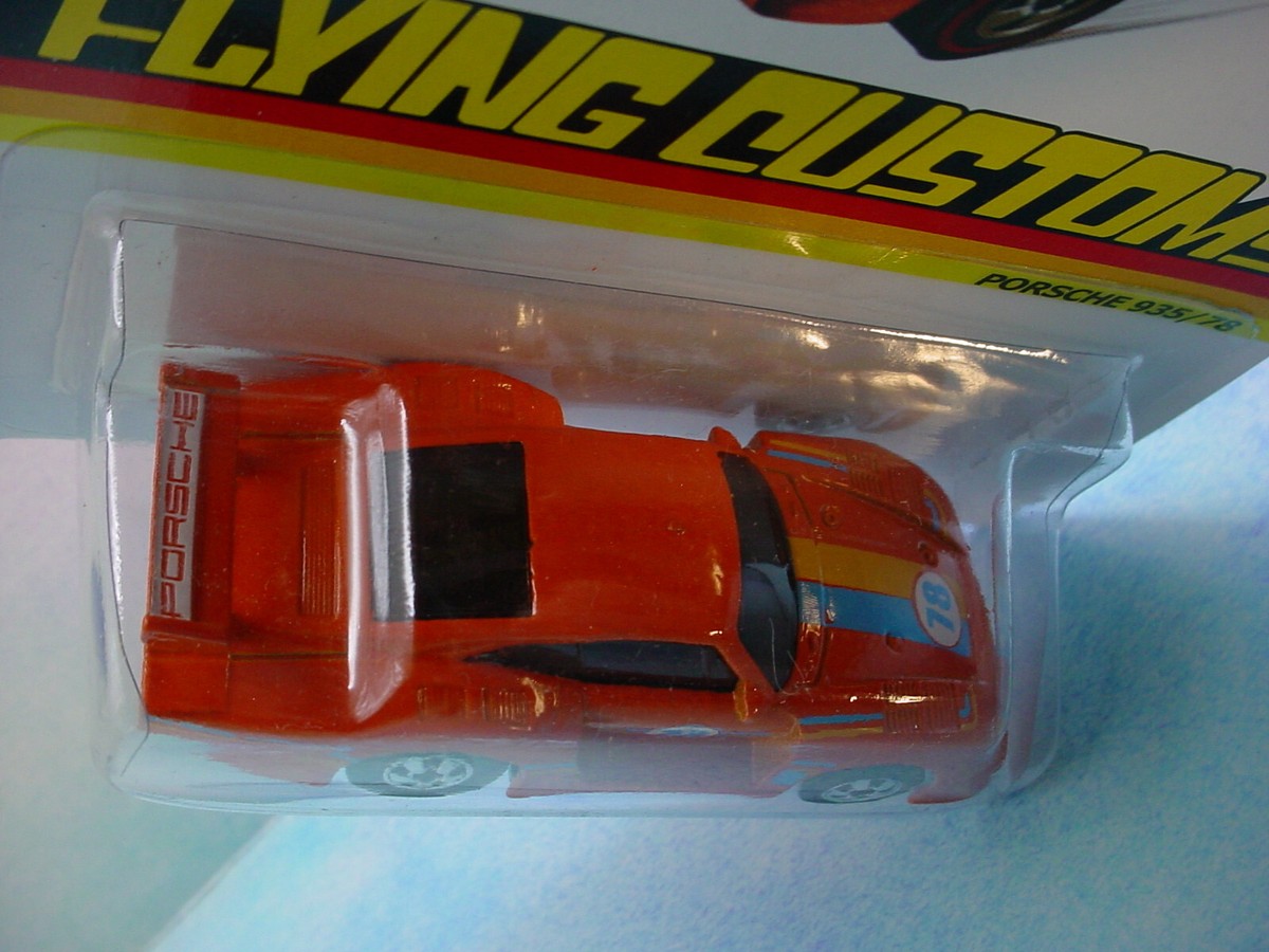 htf 2013 FLYING CUSTOMS Hot Wheels PORSCHE 935/78 ☆orange; bw