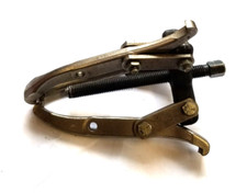 Set of 2 Kent Moore J-38416-2 Harmonic Balancer Puller Set of 2 Kent Moore J-38416-2 Harmonic Balancer Puller