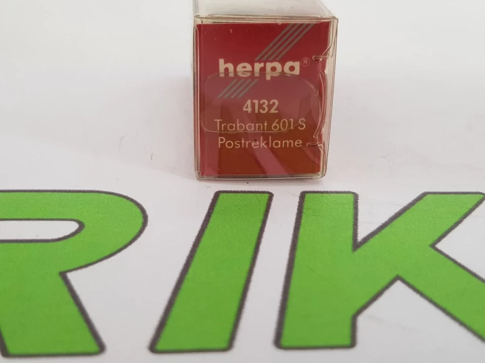 Trabant 601 Post Herpa 1/87 с коробкой - Изображение 2 из 2