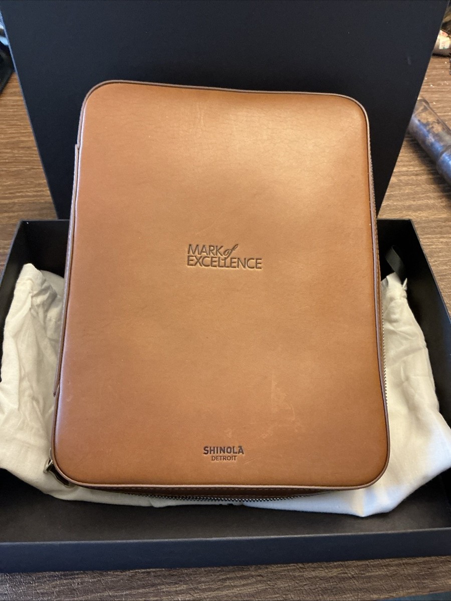 Shinola Detroit Tech Portfolio Travel Case Navigator Leather & Zip