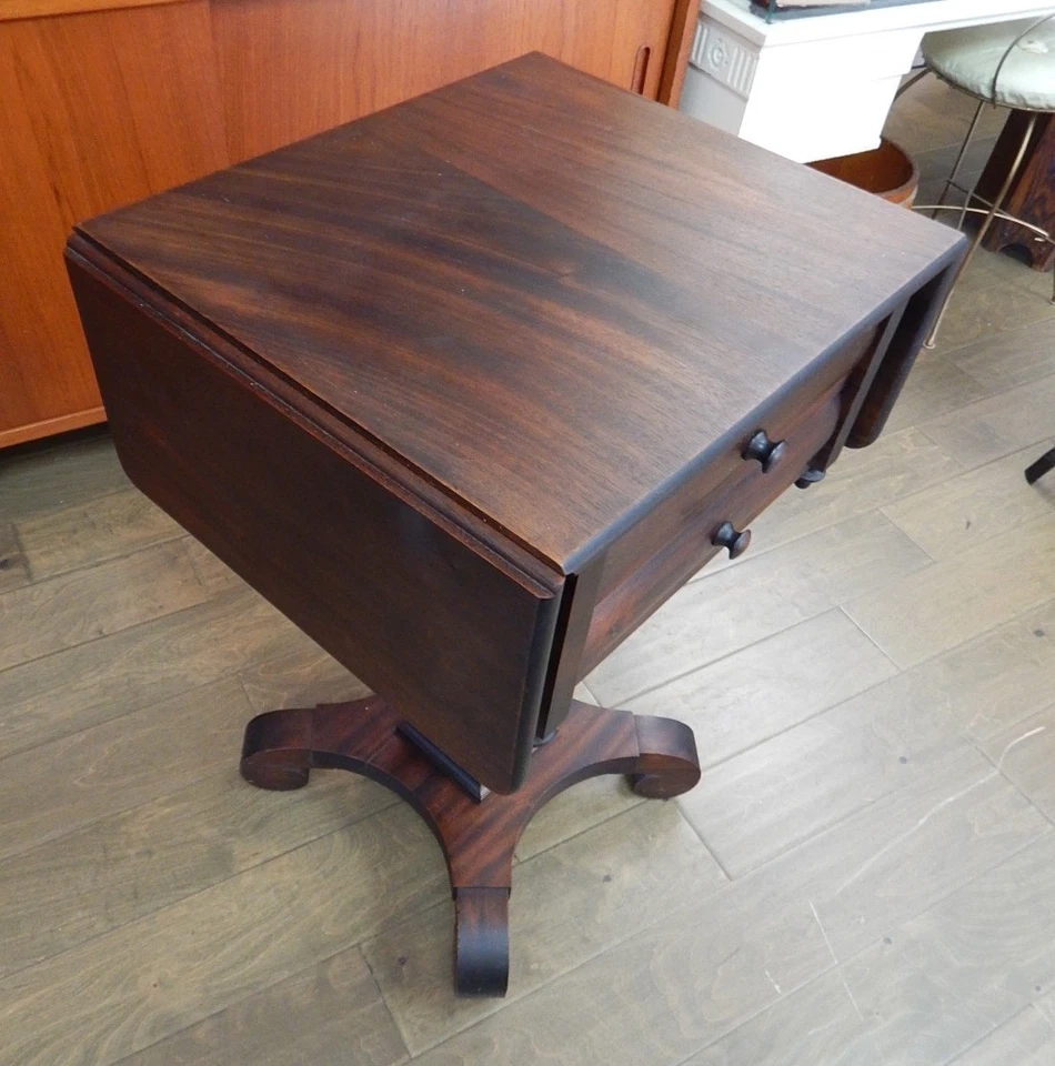 Acabado Antiguo Imperio Victoriano Caoba Hoja Gota Mesa auxiliar Salón Lateral Foto 3 de 4