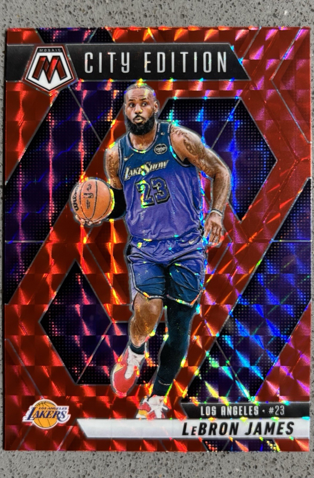 Lebron James 2024 Panini Mosaic Red Mosaic #286
