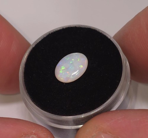 Australian Coober Pedy opal. 10 x 7.5mm. 1ct. Oval. Natural solid opal - Picture 8 of 8