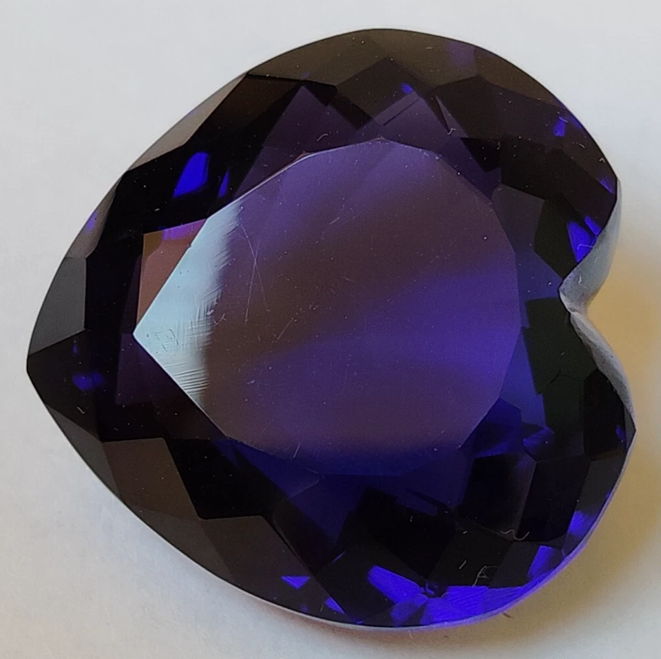 AAA+ 104 Ct. Large Purple Amethyst Heart Shape Loose Gemstone for Ring & Pendant - Image 3 of 4