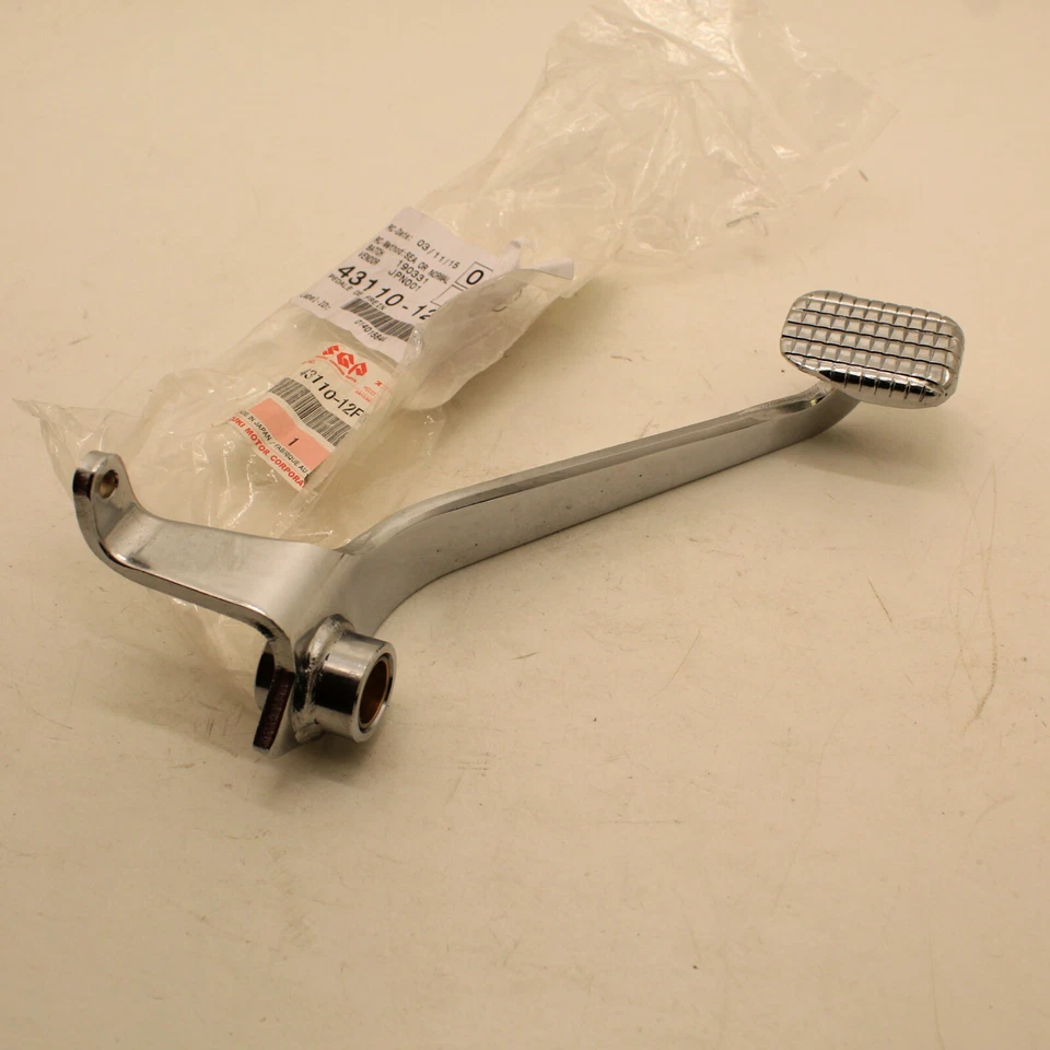 PEDALE DE FREIN GZ 125 MARAUDER 1998-2000 SUZUKI 43110-12F00-000 - Photo 1/1