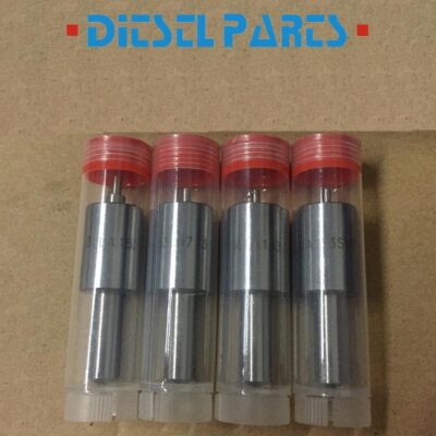 4x Fuel Injector Nozzle DLLA153SN7131 for NISSAN Atlas FD35 FD35T