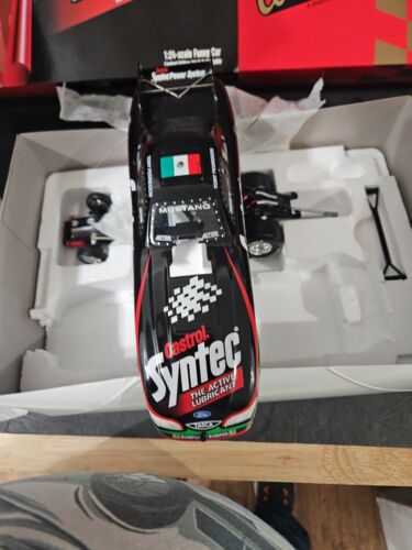 ACTION 1:24 DIECAST FUNNY CARS 1998 MUSTANG CASTROL SYNTEC TONY PEDREGON 1 /1200 - Picture 7 of 11