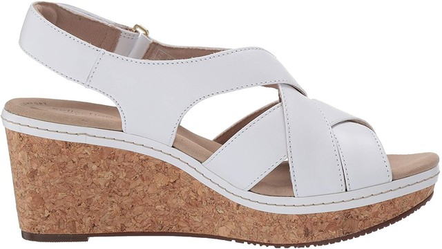 clarks annadel pearl wedge