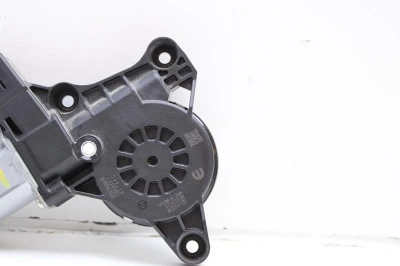 2020-2024 Ram 2500 3500 Front Passenger Right Door Power Window Motor 68044804AB - Image 3 of 4