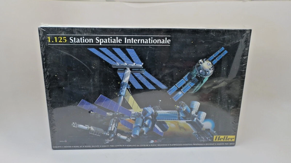 125 Heller International Space Station