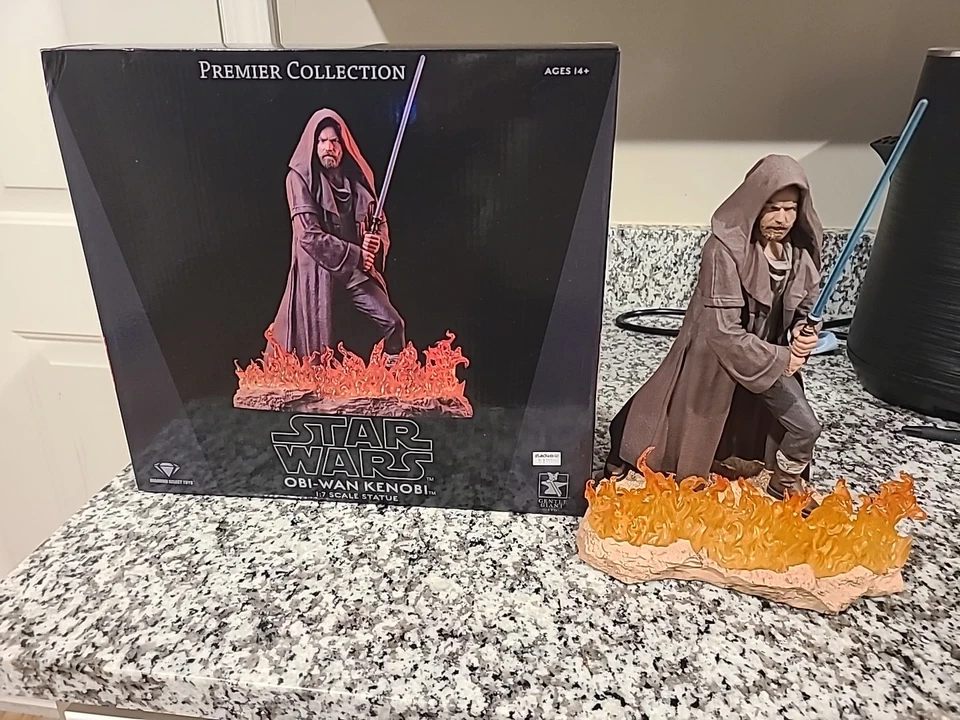Star Wars - Estátua Obi-Wan Kenobi (12") - Gentle Giant LTD - Imagem 2 de 4