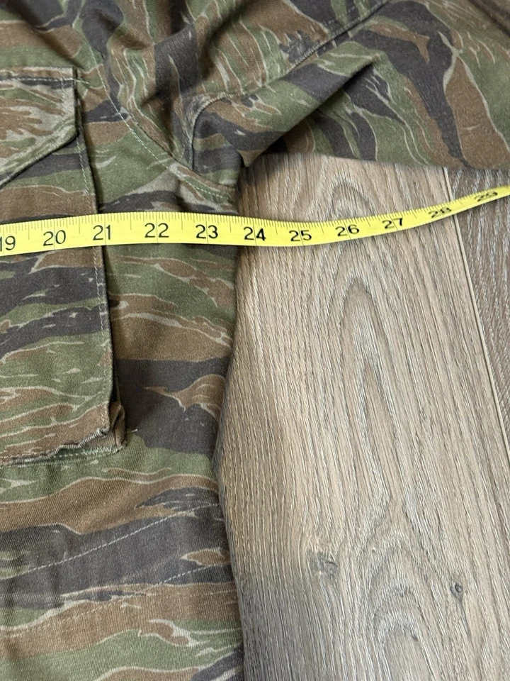 Tiger Stripe Camouflage Military Vietnam M-65 Field Coat Army M65 Jacket Large - Image 4 of 4