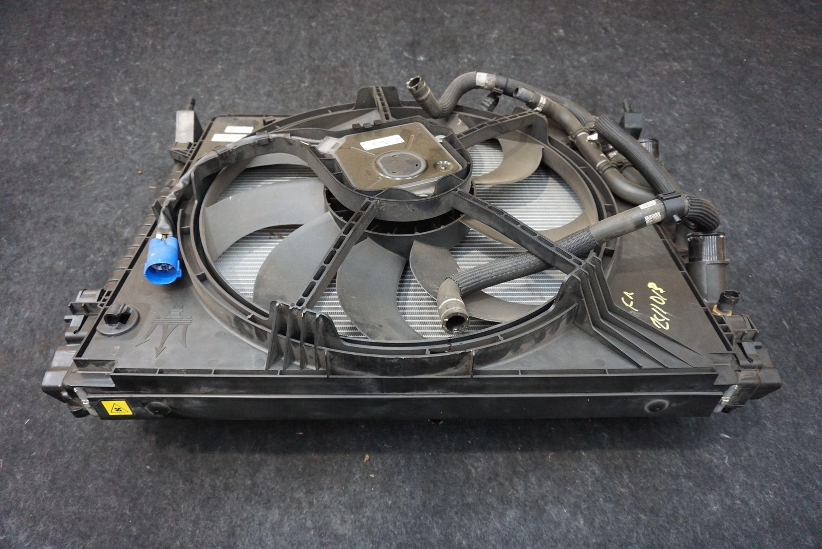 Front Radiator Condenser Fan Cooling Pack 670109996 Maserati Ghibli M157 2014-20