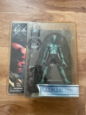 Mezco Toyz Hellboy Movie Abe Sapien Action Figure NEW 2004 Hell Boy
