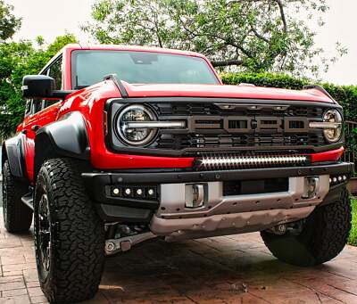2022+ Ford Bronco Raptor 30in Light Bar