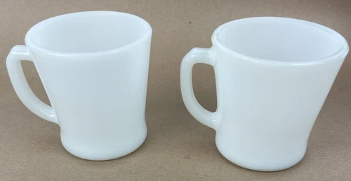 2 x Anchor Hocking Milk Glass D-Handle Oven Proof 14-1212 Coffee Mug Made In USA