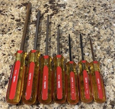 7PC CREDO USA PLASTIC HANDLE SCREWDRIVER SET- 5-FLAT, 2-TORX