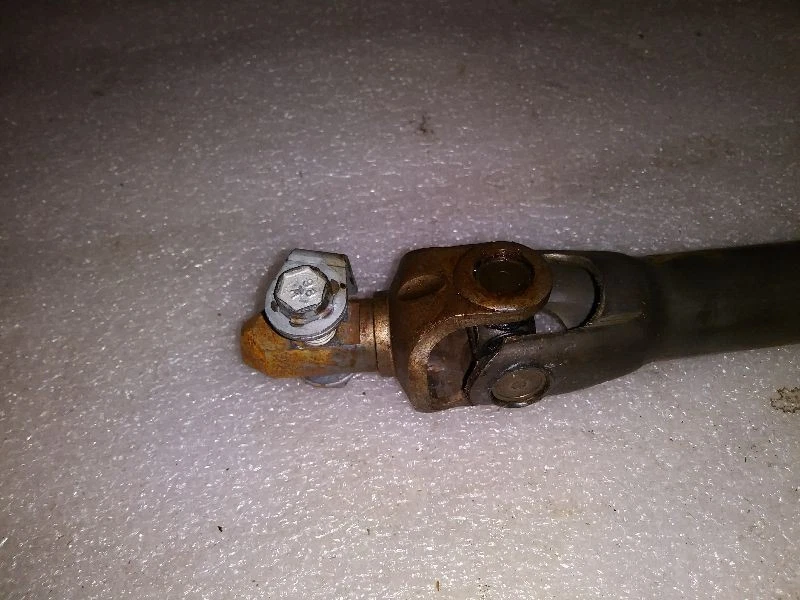 05 Chevrolet Trailblazer EXT Intermediate Steering Shaft - Image 2 of 4