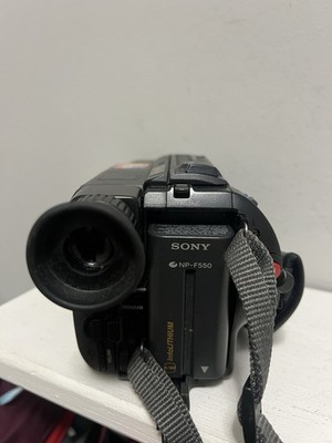 Sony Handycam Camcorder CCD-TRV25 8MM Tape Video Camcorder 8 XR