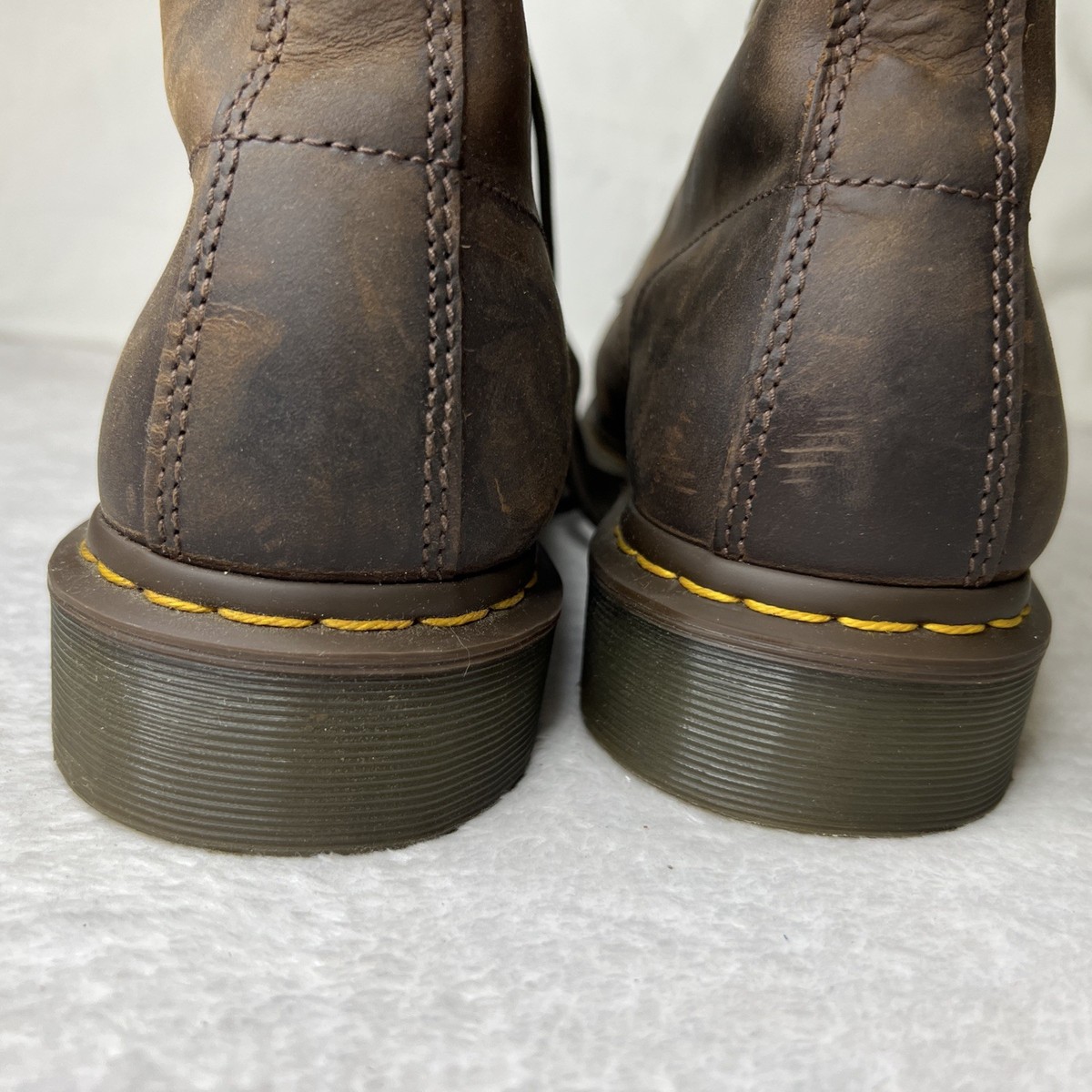 【Dr.Martens】 ★ BOOTS ★ 1460 CRAZY HORSE ★ COW LEATHER Amazon.com: Dr. Martens Unisex 1460 Crazy Horse Leather 8