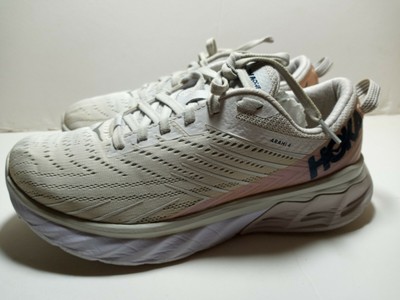 4e hoka shoes