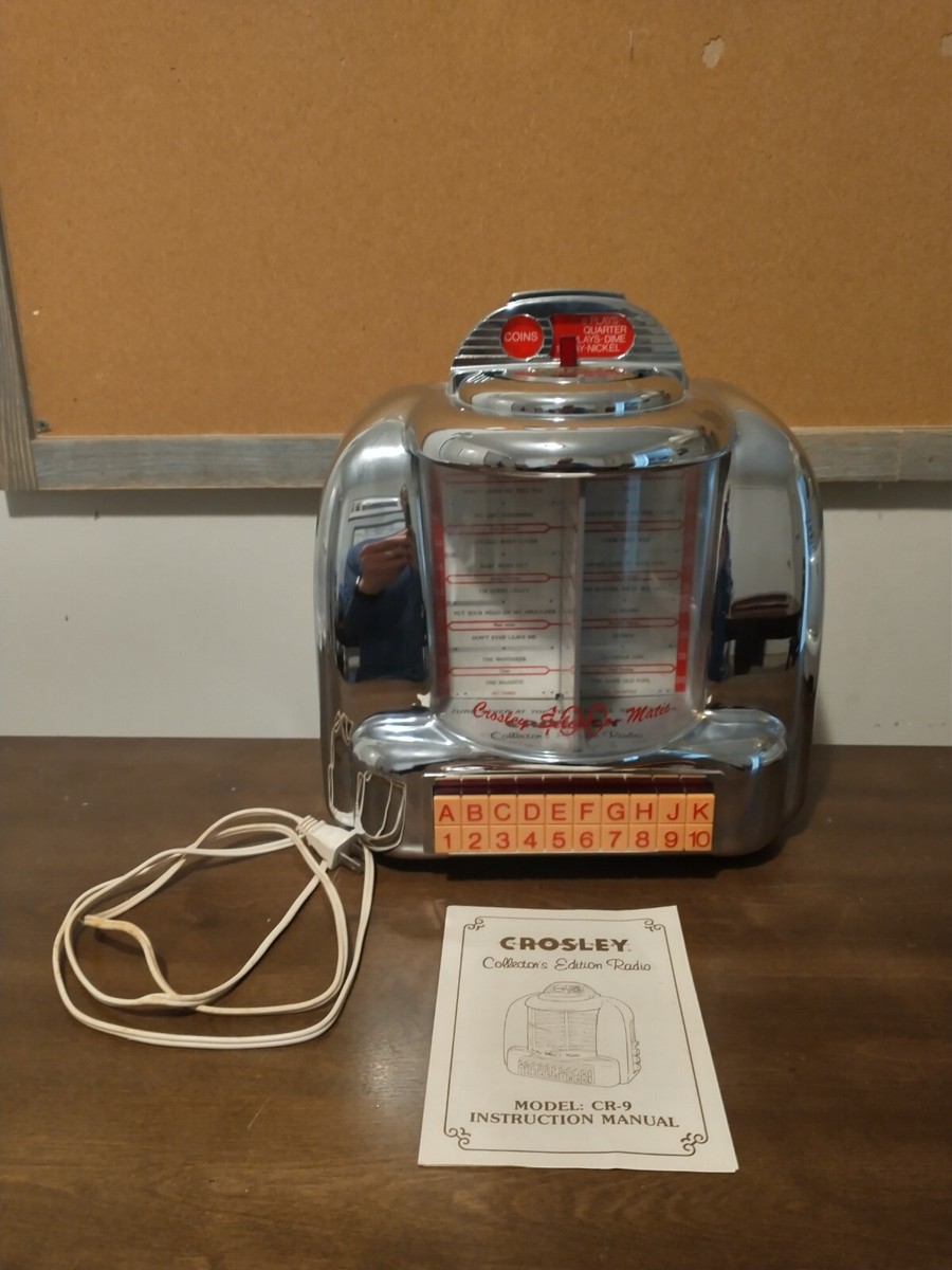 CROSLEY Collector's Edition CR9 Chrome Diners Jukebox AM/FM Radio