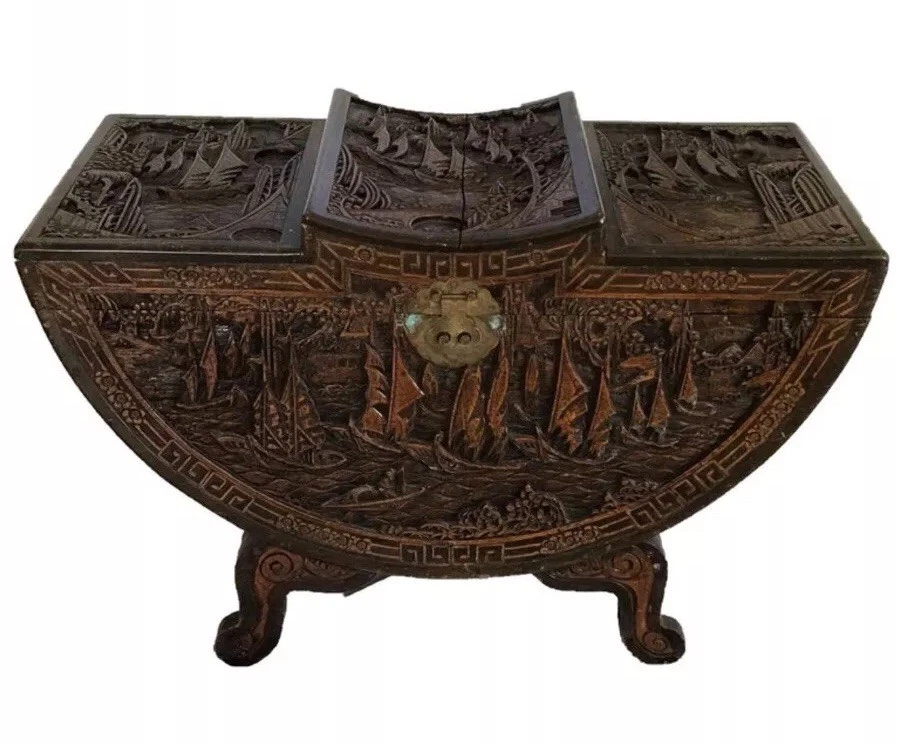 Wooden 2024 hope chest