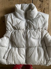 Women’s H&M DIVIDED Stone Cream Zip Up Cropped Padded Gilet Size EU L Uk 12 14